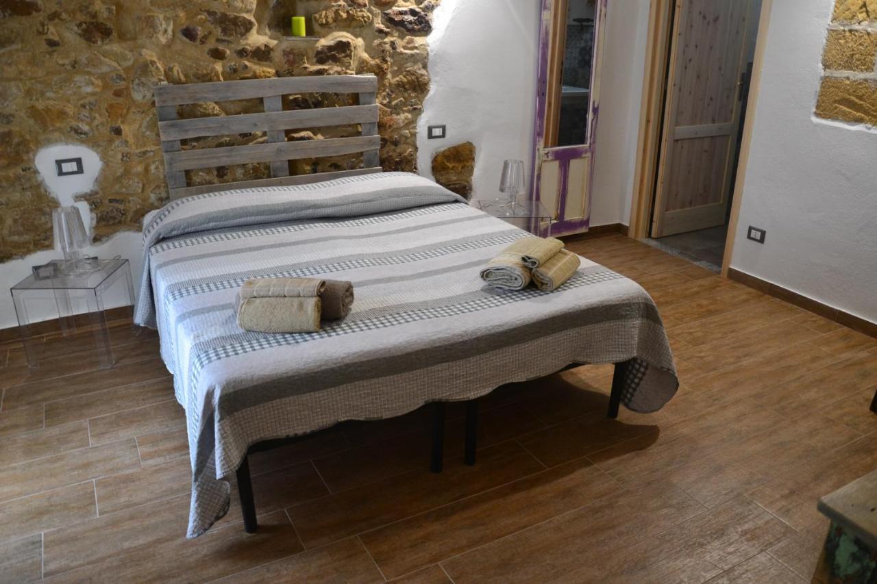 B&B Polvere Di Stelle Ummari Екстериор снимка